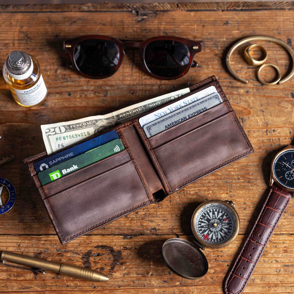 Bifold Wallet | Rustic Brown