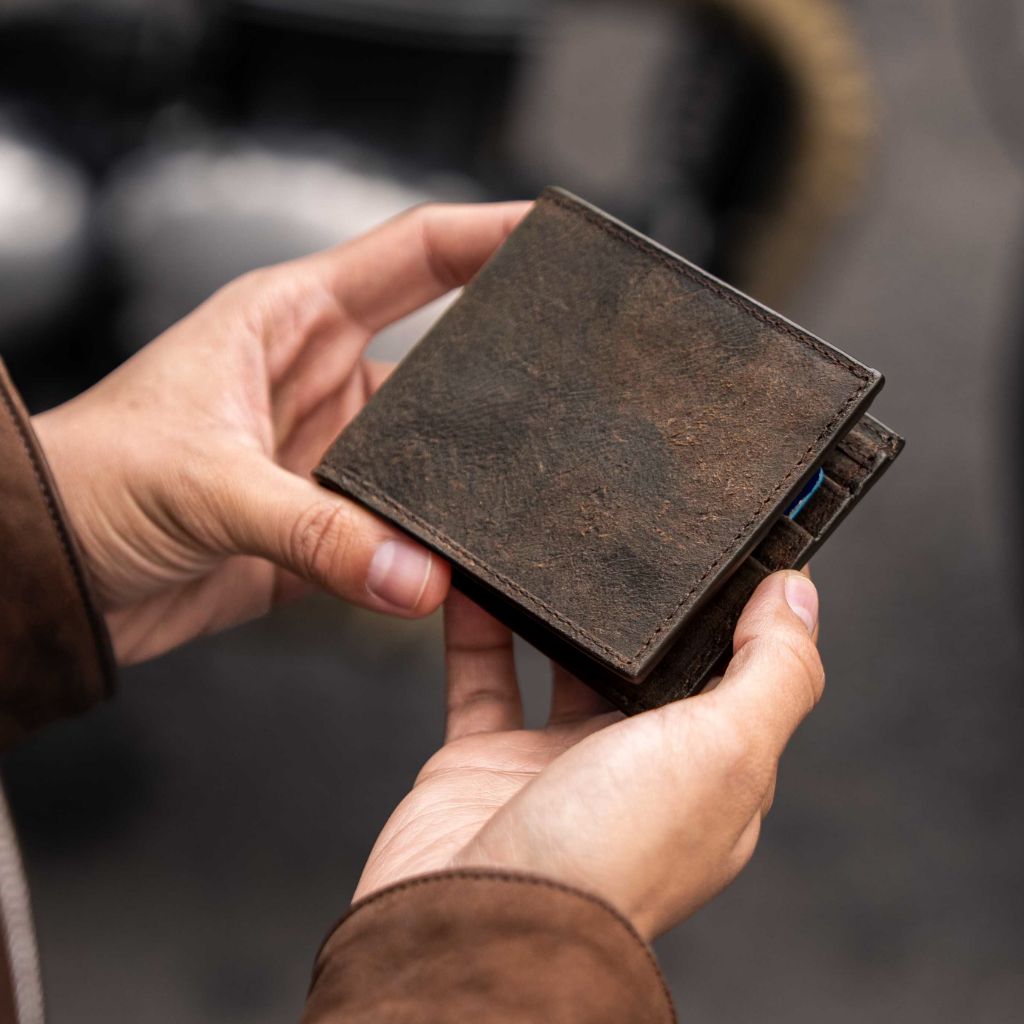 Bifold Wallet | Stone Rambler