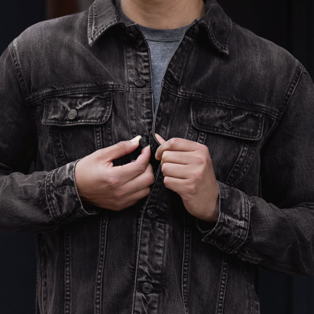 Denim Trucker Jacket | Faded Black