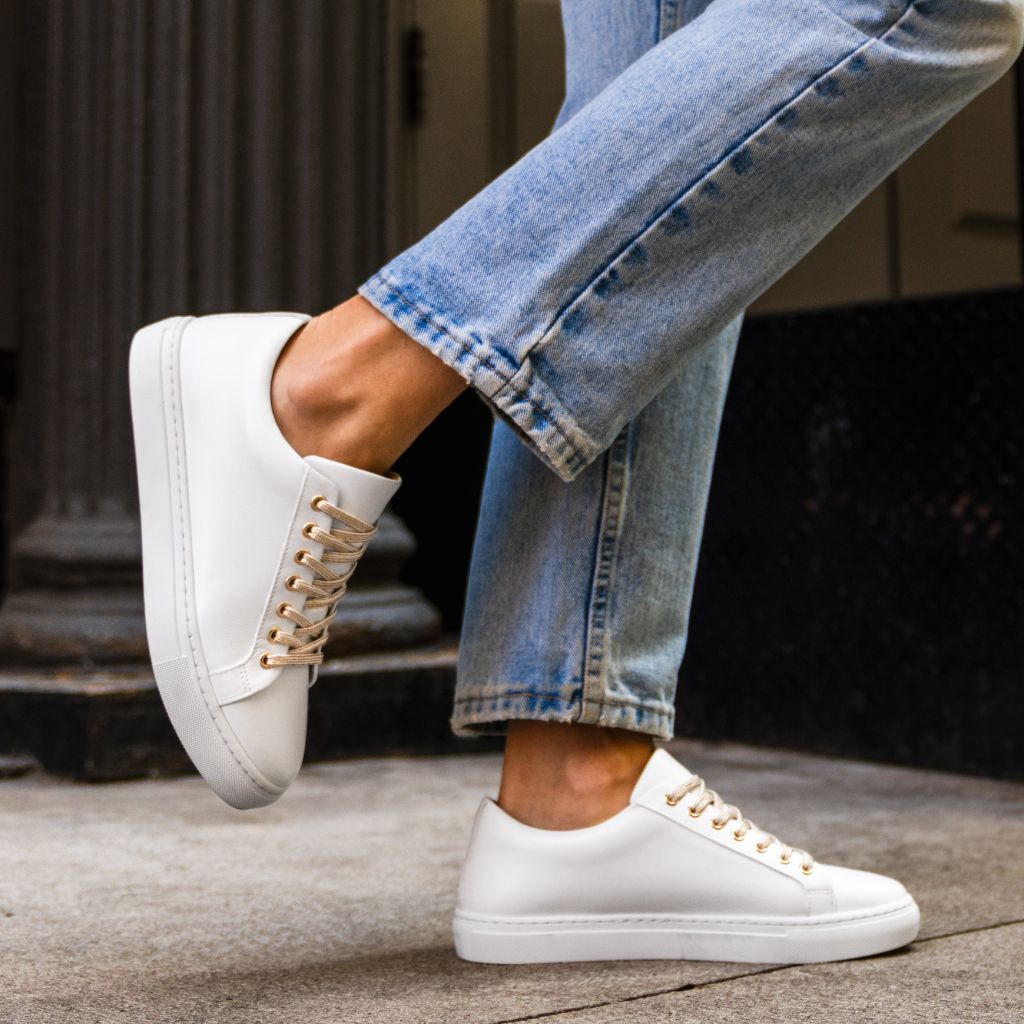 Women's Premier Low Top | White & Gold