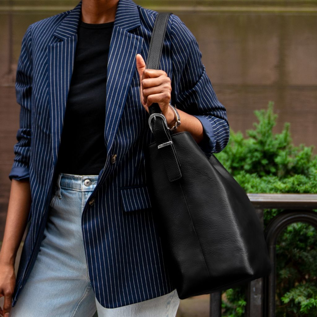 Bucket Bag | Black & Silver