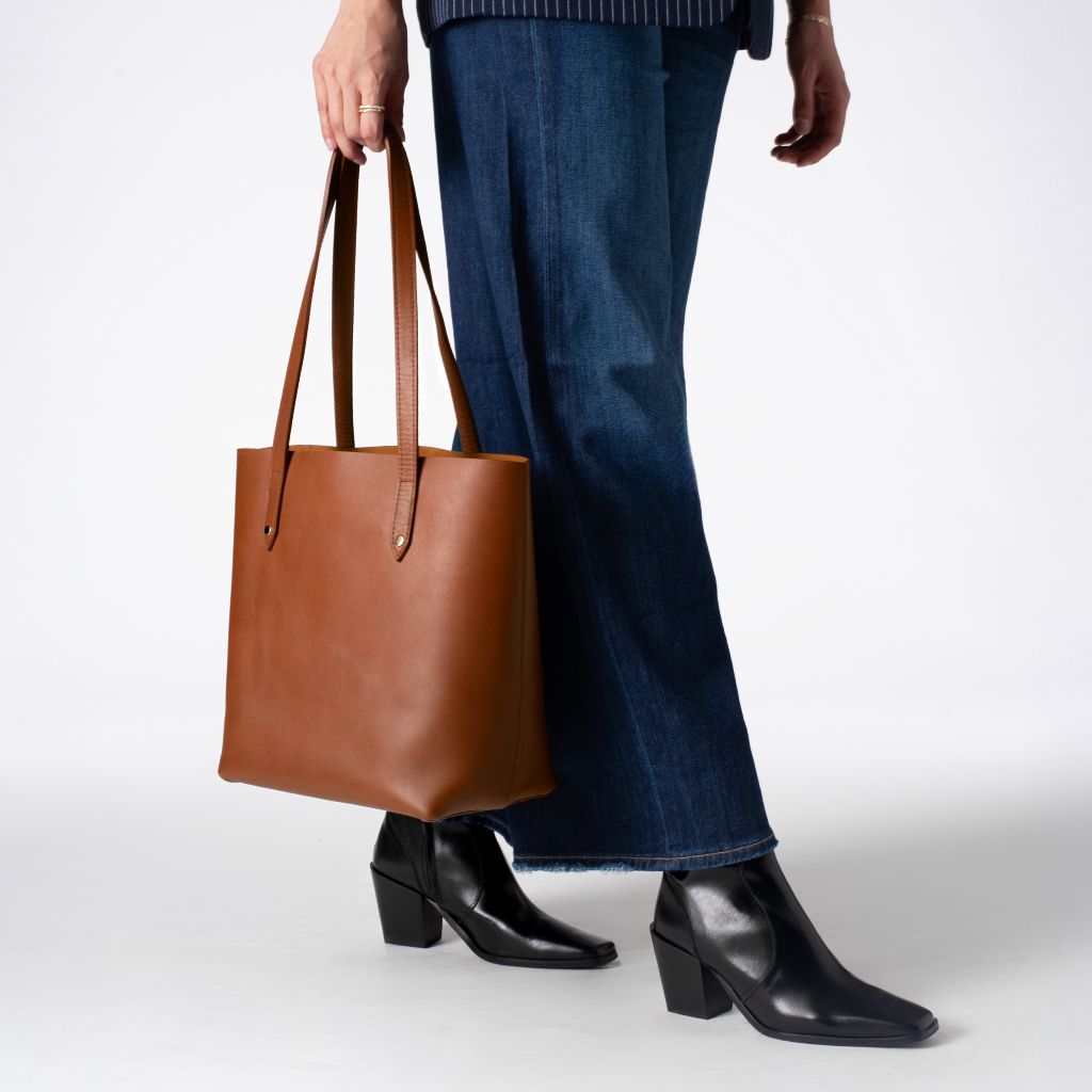 Everyday Tote | Cuero (M) (Gold)