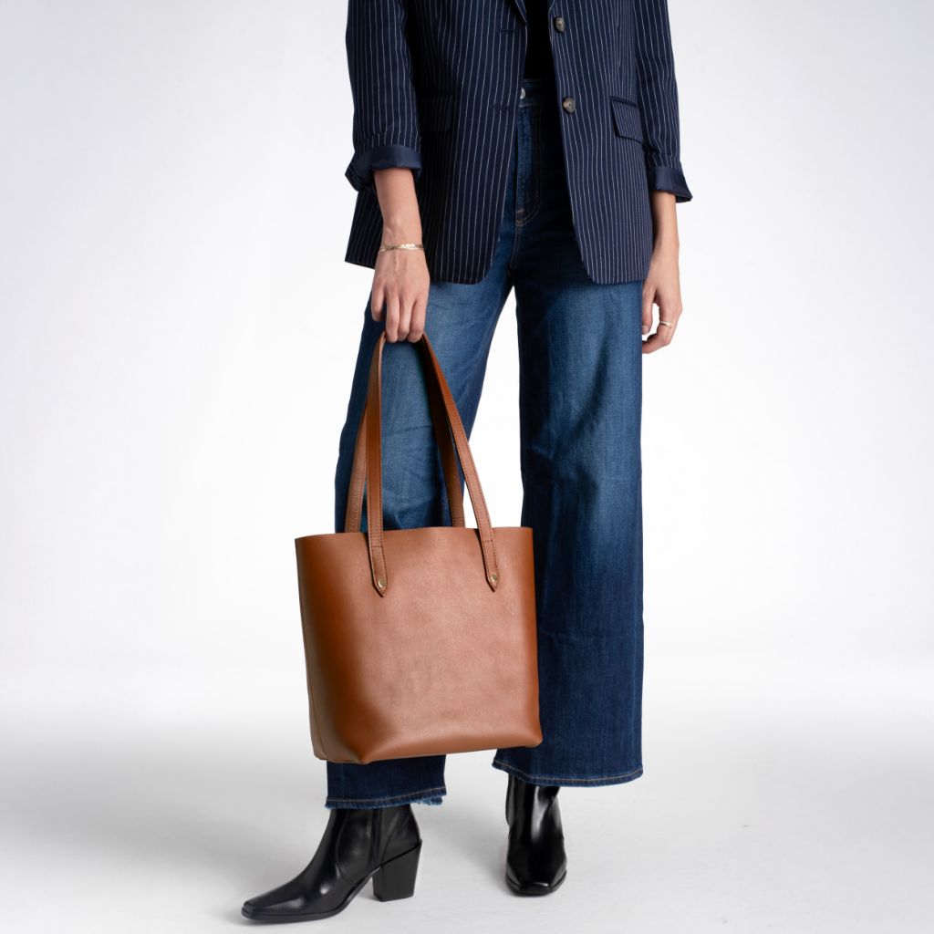 Everyday Tote | Cuero (M) (Gold)