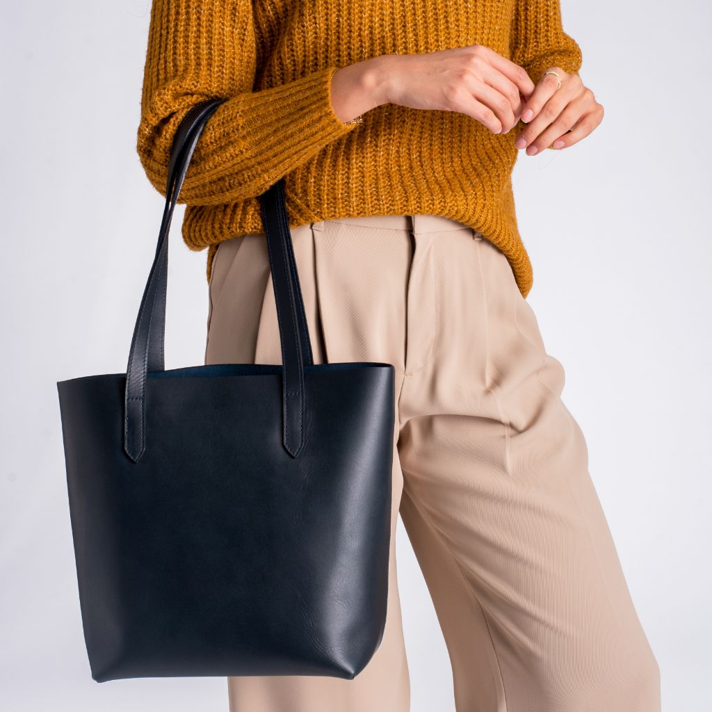 Everyday Tote | Navy (M)